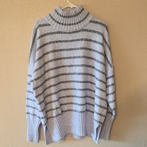 Eddie Bauer Women's Funnel-Neck Sweater in Coquitlam, BC